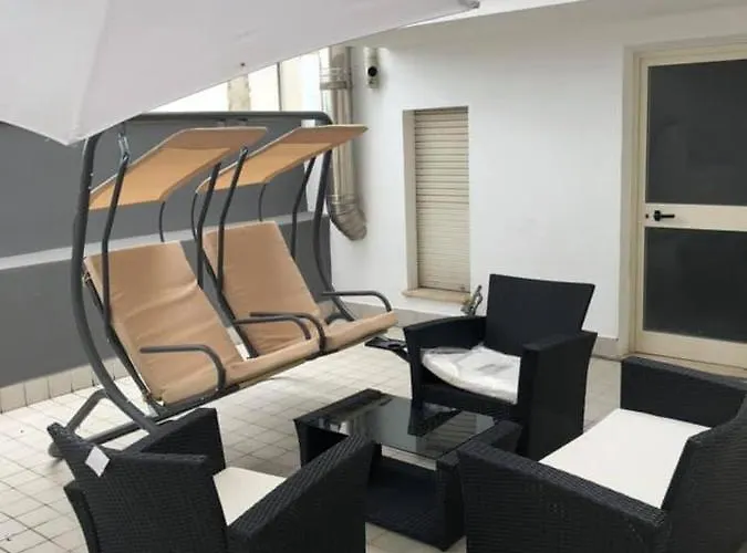 Luna فندق مبيت وإفطار